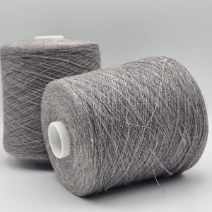 Diletta 2<br>Campione filato<br>Ortica Himalayana – Alpaca <br/></h1>Disponibile sino ad esaurimento scorte